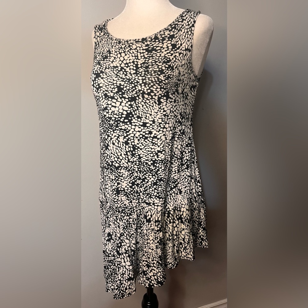 LOGO by Lori Goldstein Tank Top w/ Asymmetrical Hem!